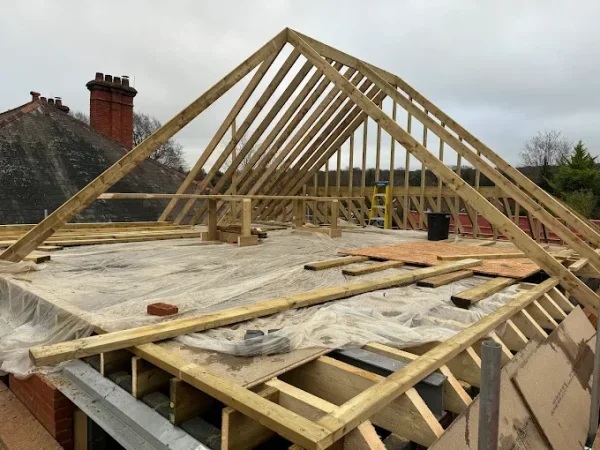 Timber roof framing with repeating rafters